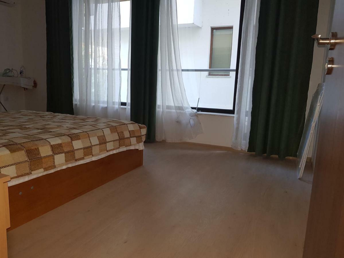 Sea Garden Marina 2 Apartment 바르나 외부 사진